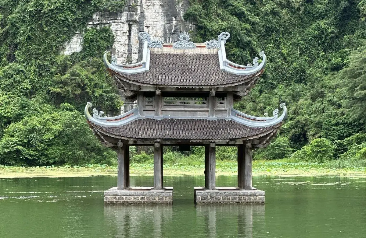 Ngo Dong River